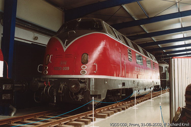 V200 009