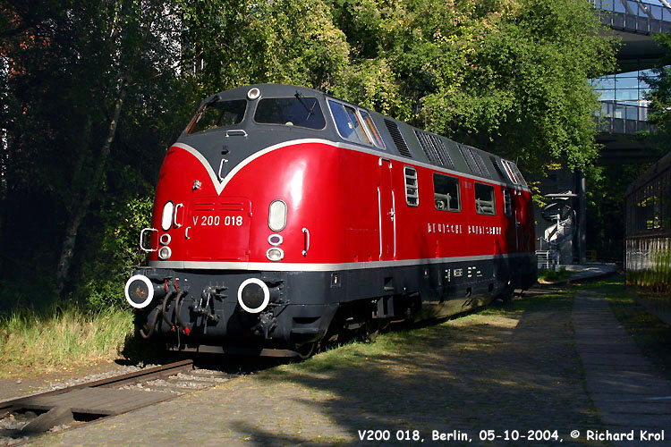 V200 018