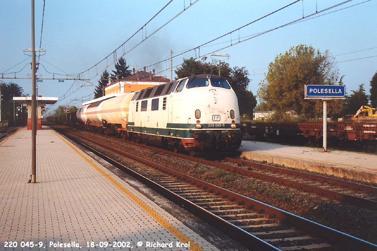 V200 045