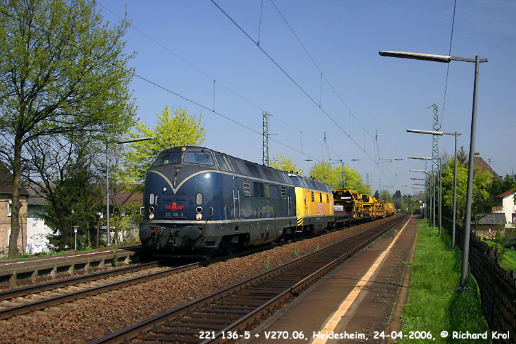 V200 136
